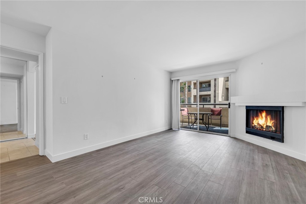 5545 Canoga Avenue 121