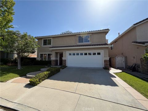 Photo of 6 Hemingway Court, Rancho Santa Margarita, CA 92679 (MLS # OC26093652)