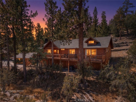 Photo of 400 Sunrise WAY, Big Bear Lake, CA 92315 (MLS # IG26196179)