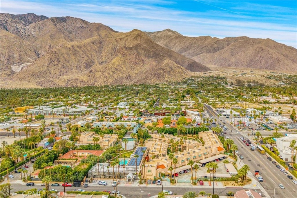 DESERT SUN RESORT - Residential