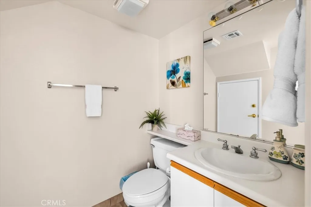 Palm Springs, California 92262, United States, 1 Bedroom Bedrooms, ,2 BathroomsBathrooms,Residential,Active,248939