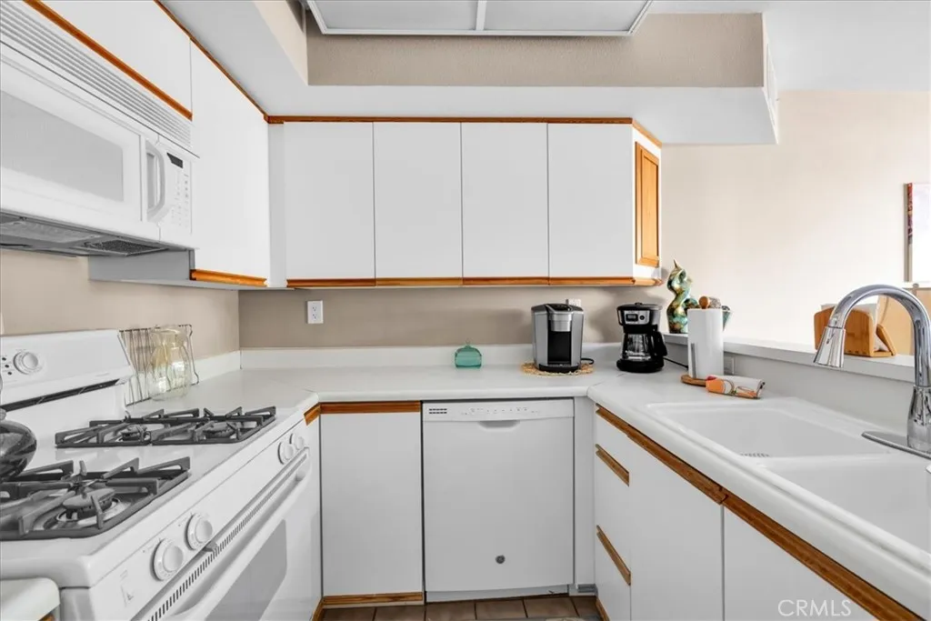 Palm Springs, California 92262, United States, 1 Bedroom Bedrooms, ,2 BathroomsBathrooms,Residential,Active,248939