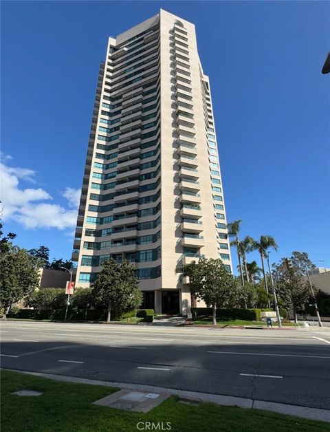 Photo of 10490 Wilshire Boulevard #1602, Los Angeles, CA 90024 (MLS # SR25253121)