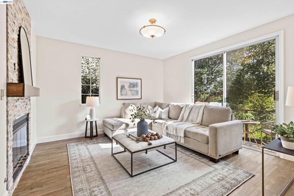 47 Summer Hill Court