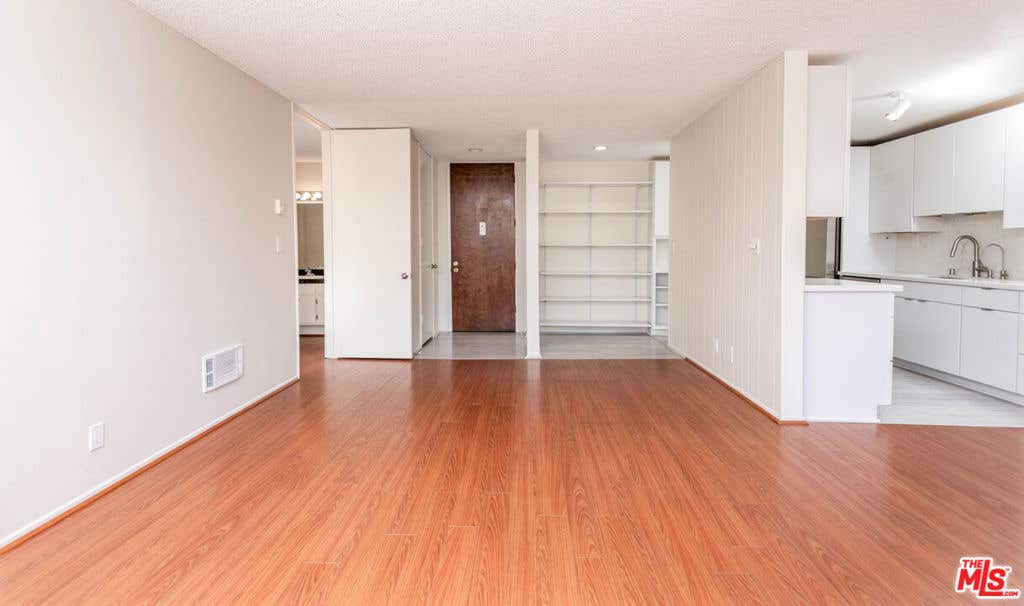 Photo of 6050 Canterbury Drive #E214, Culver City, CA 90230 (MLS # 26852201)