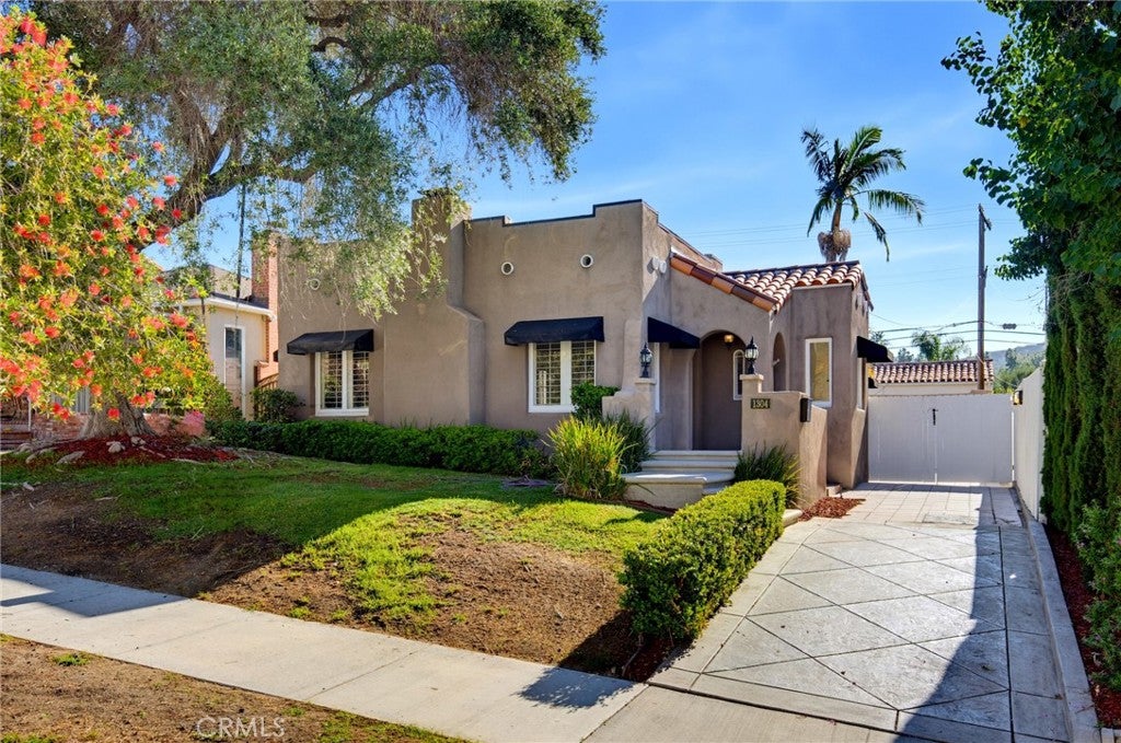 1304 Carmen Drive