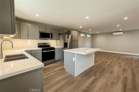 Photo of 13664 Fenton Avenue, Sylmar, CA 91342 (MLS # SR25252141)