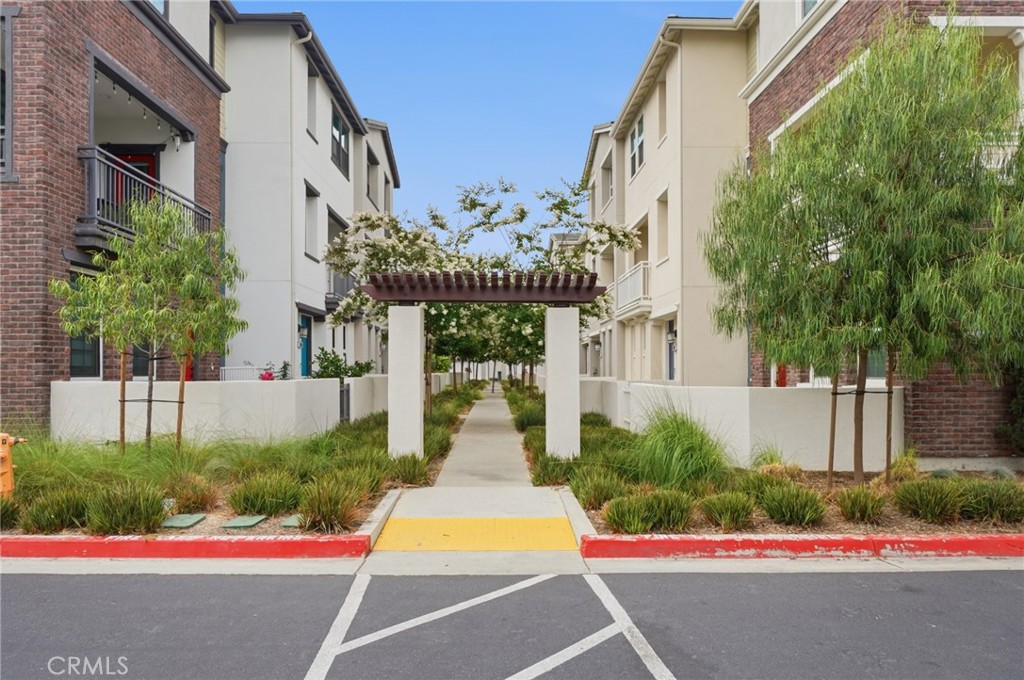 6971 Alderwood