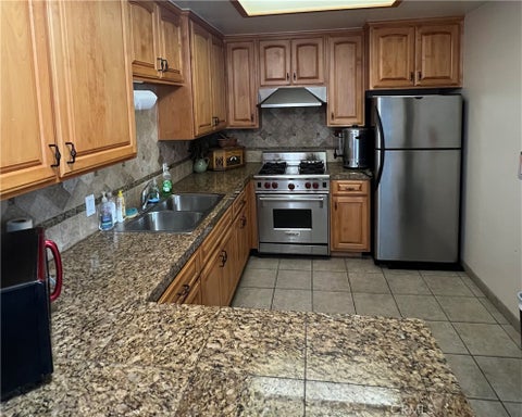 Tiny photo for 1150 N Kirby Street #53, Hemet, CA 92545 (MLS # CV26199941)