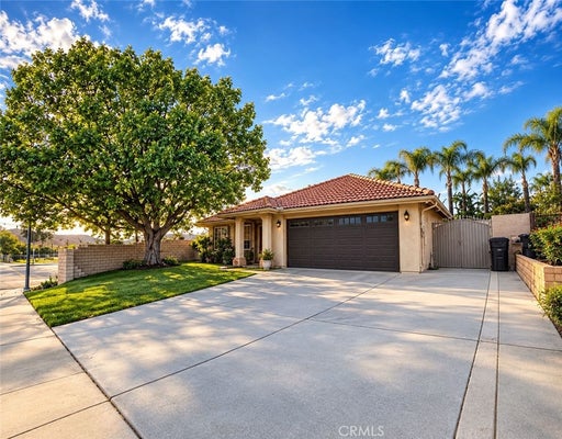 5504 N MOUNTAIN DR, SAN BERNARDINO, CA 92407 - Image f2f0fe30558bc1ba41b47d4e7698c39a/3067362482