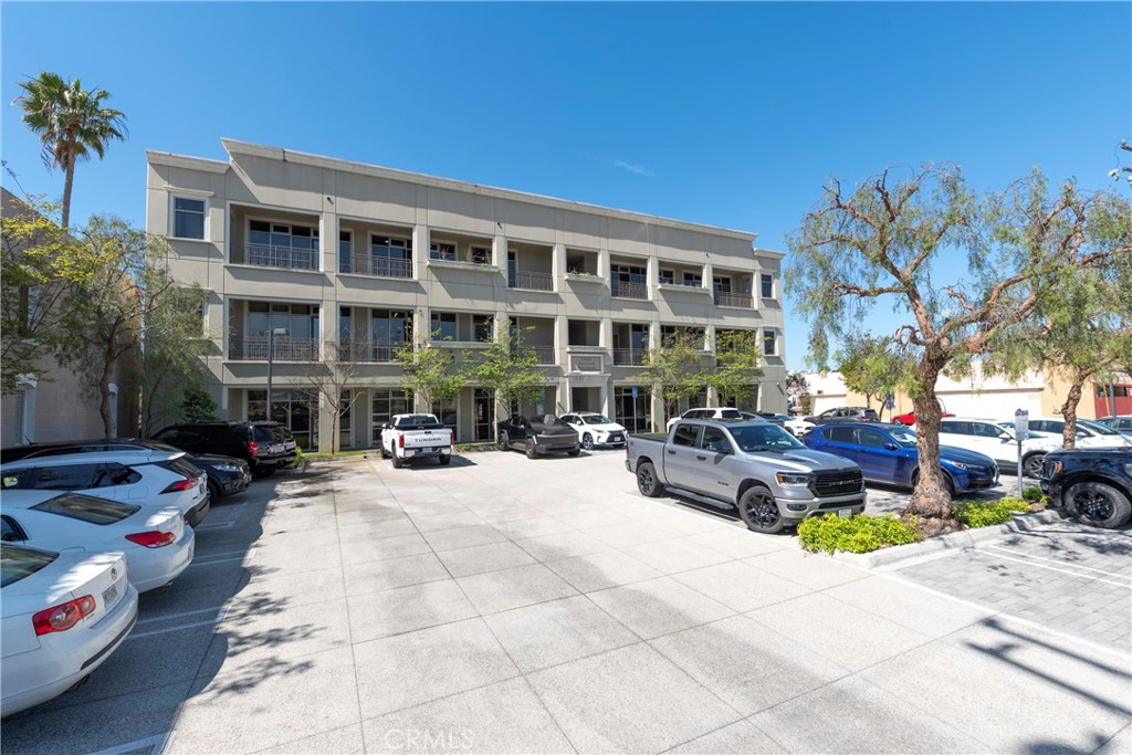 1108 Sartori Avenue 300