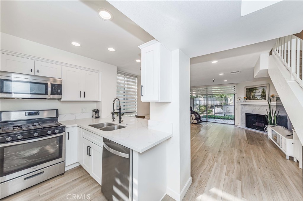 5441 Twin Lakes Drive