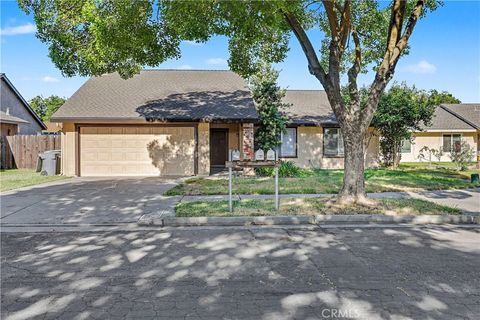 Photo of 2979 Wainwright Ave, Merced, CA 95340 (MLS # MC26074707)