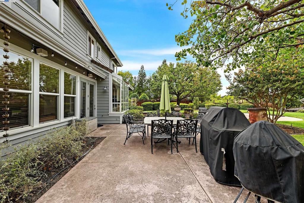 RUBY HILL PREMIA - Residential