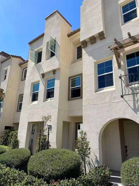 Photo of 5992 Village Center Loop Loop #4, San Diego, CA 92130 (MLS # 260010271SD)