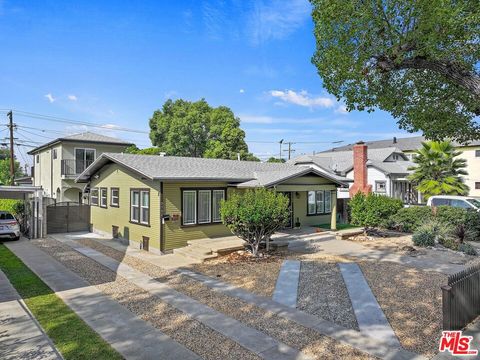 Photo of 3502 La Clede Avenue, Los Angeles, CA 90039 (MLS # 26663475)