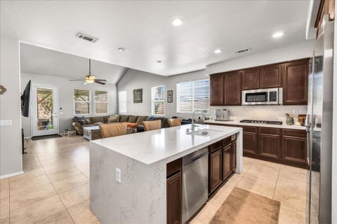 Photo of 37363 Stratford Street, Indio, CA 92203 (MLS # 219153935DA)