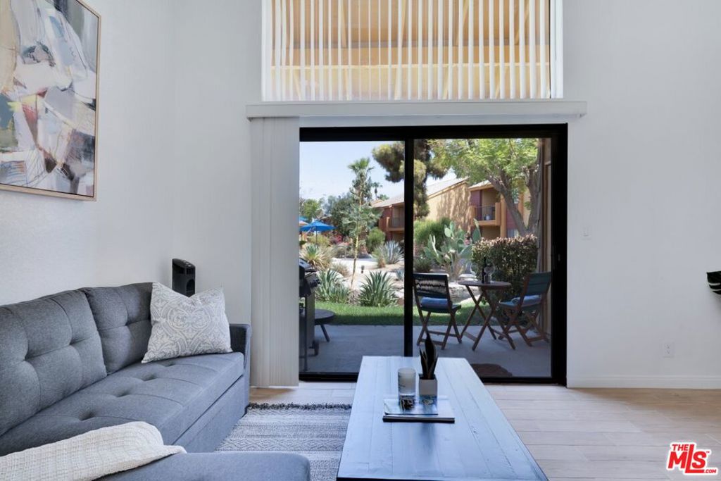 48255 Monroe Street 56