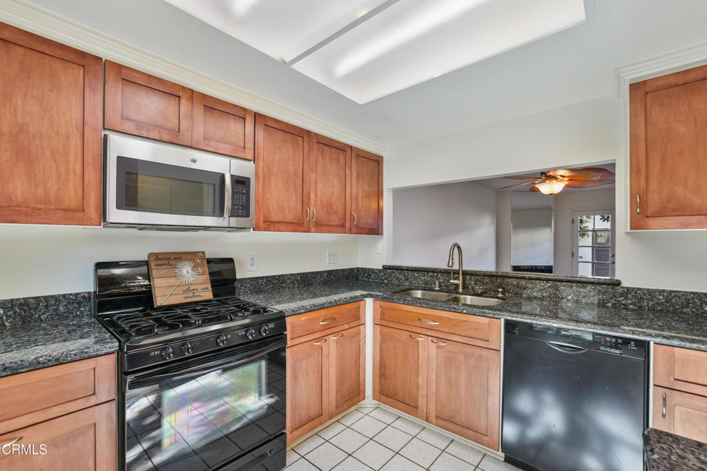 3183 Kelp Ln Lane