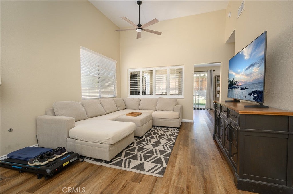 41167 Lorient Court