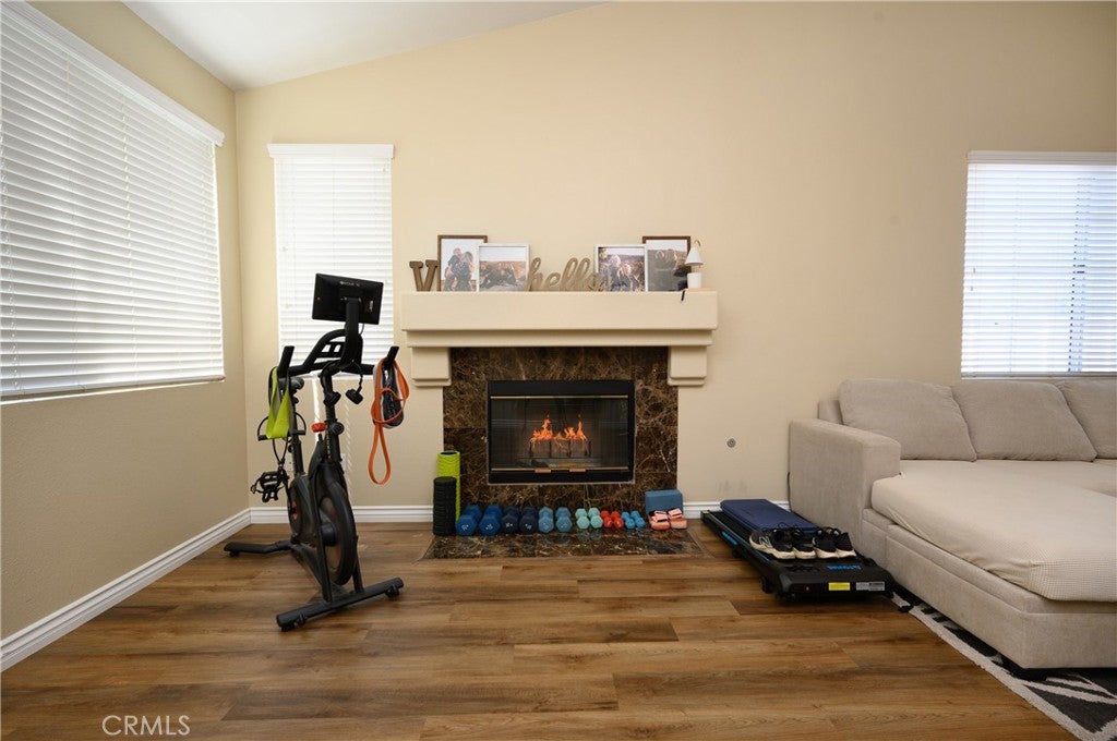 41167 Lorient Court