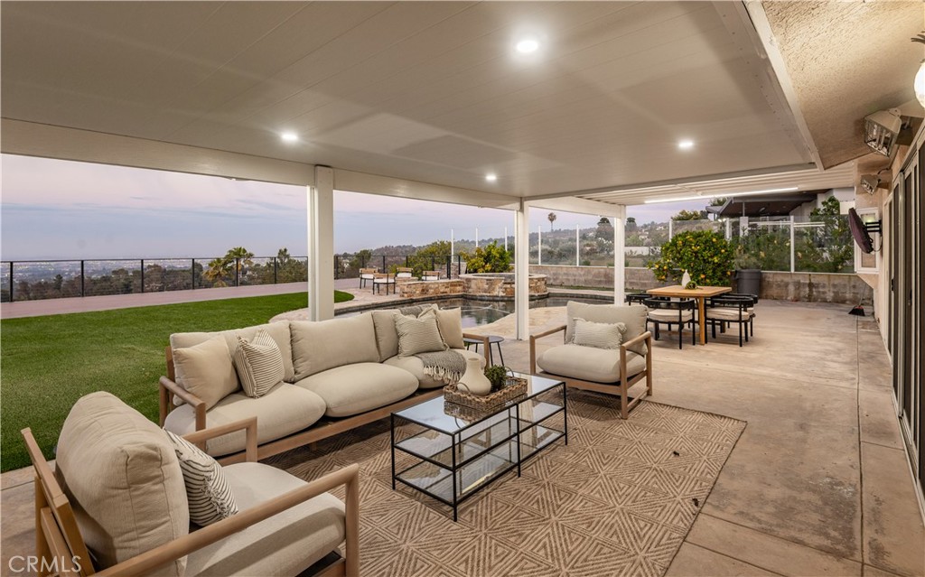 27108 Diamondhead