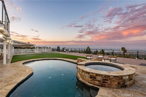 Photo of 27108 Diamondhead LN, Rancho Palos Verdes, CA 90275 (MLS # PV26145902)