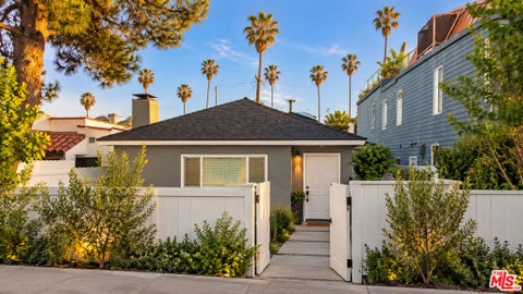 806 Navy Street Santa Monica CA 90405