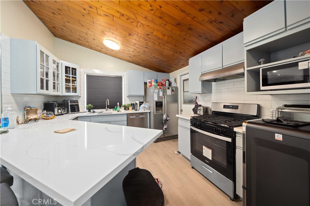 Canyon Ridge (CNRG) - Residential Lease