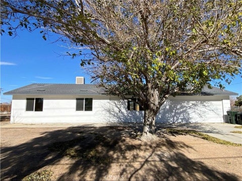Photo of 22634 Little Beaver RD, Apple Valley, CA 92308 (MLS # SW26124822)