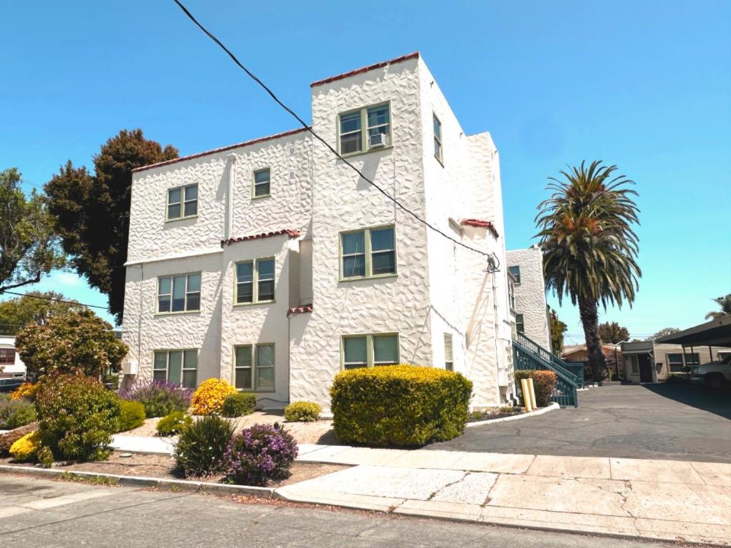 739 Pajaro & Pine Street