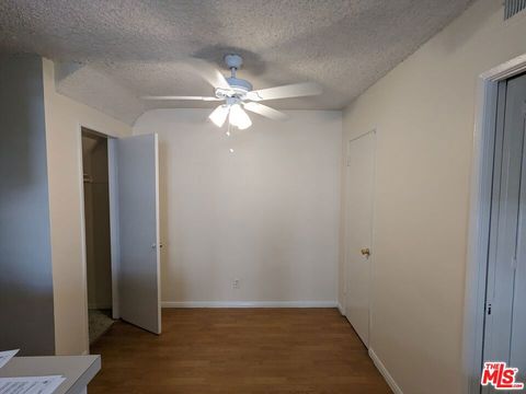 Tiny photo for 633 N Sweetzer Avenue #4, West Hollywood, CA 90048 (MLS # 25623513)