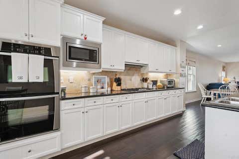 Tiny photo for 1540 Seabridge Lane, Oxnard, CA 93035 (MLS # NDP2604027)