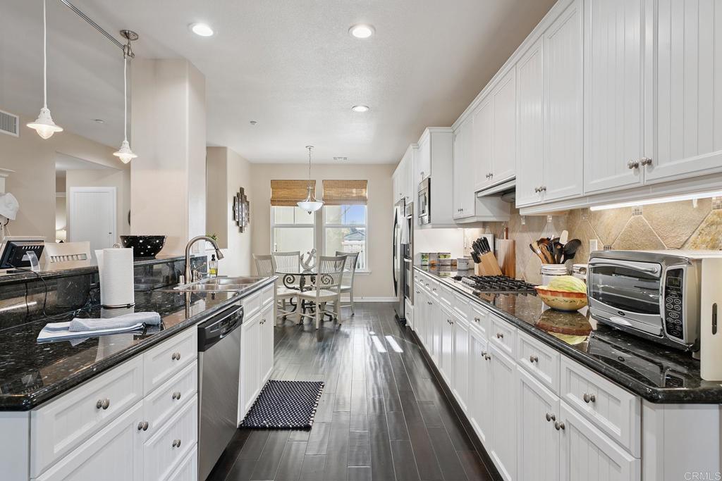 1540 Seabridge Lane