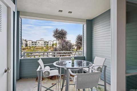 Tiny photo for 1540 Seabridge Lane, Oxnard, CA 93035 (MLS # NDP2604027)