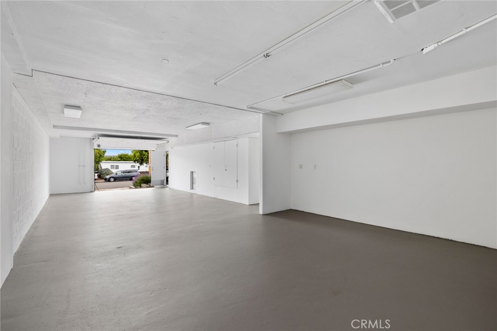 34206 Sepulveda Avenue