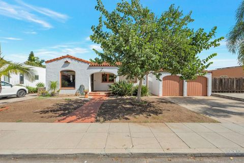 Photo of 4817 Biona Drive Dr, San Diego, CA 92116 (MLS # 250044146SD)