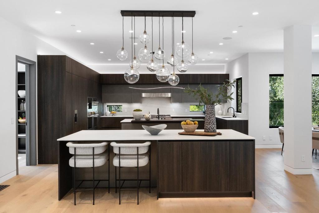 89 Tallwood Court