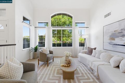 Photo of 601 Ambience Way, Danville, CA 94506 (MLS # 41132942)