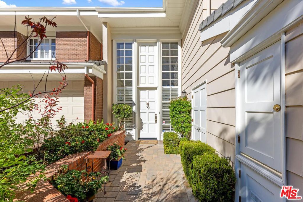 Properties 1 2270 The Terrace