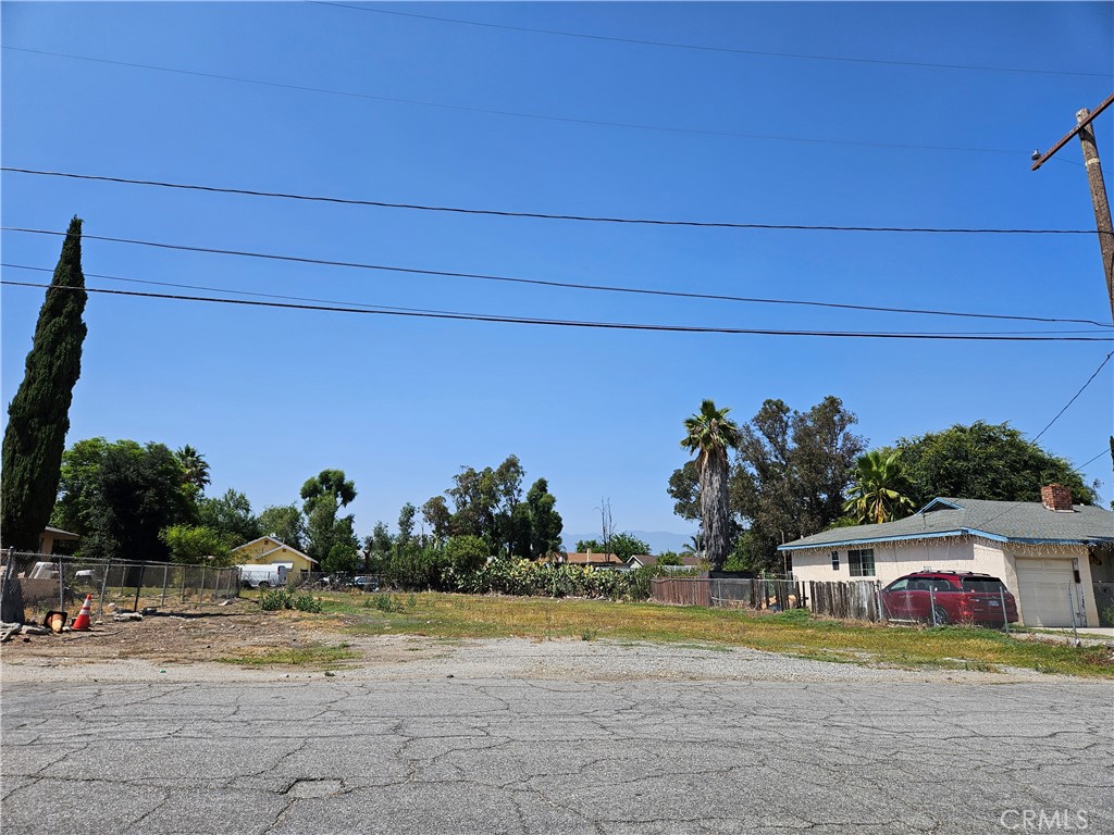 7539 Palmetto Avenue