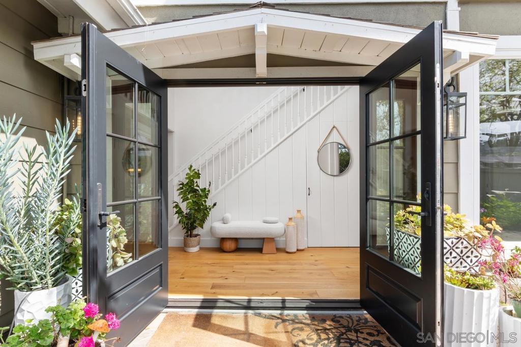 Del Mar - Residential