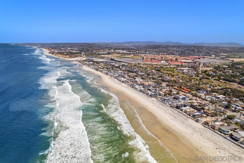 Del Mar - Residential