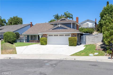 Photo of 5050 Via Ingresso, Yorba Linda, CA 92886 (MLS # PW26167092)