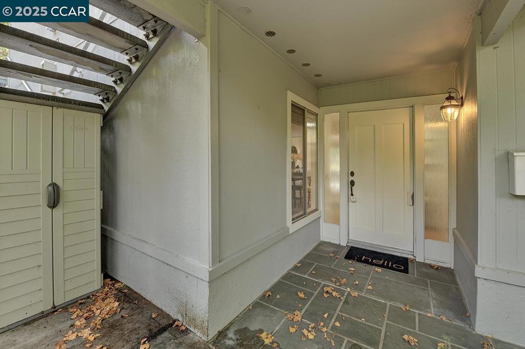 ROSSMOOR - Residential