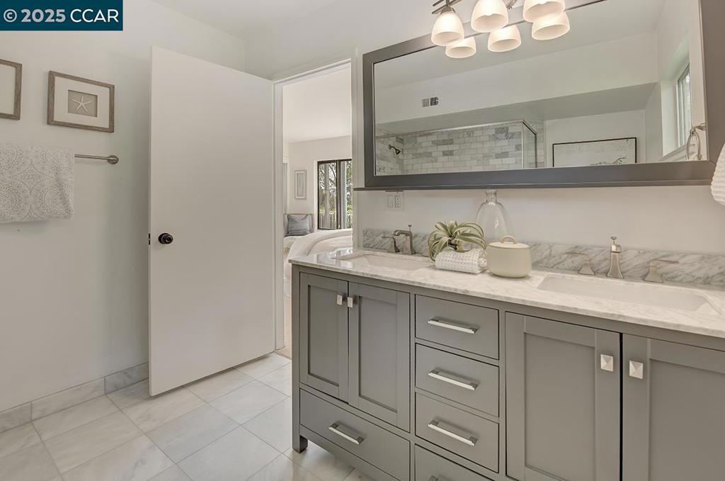 ROSSMOOR - Residential