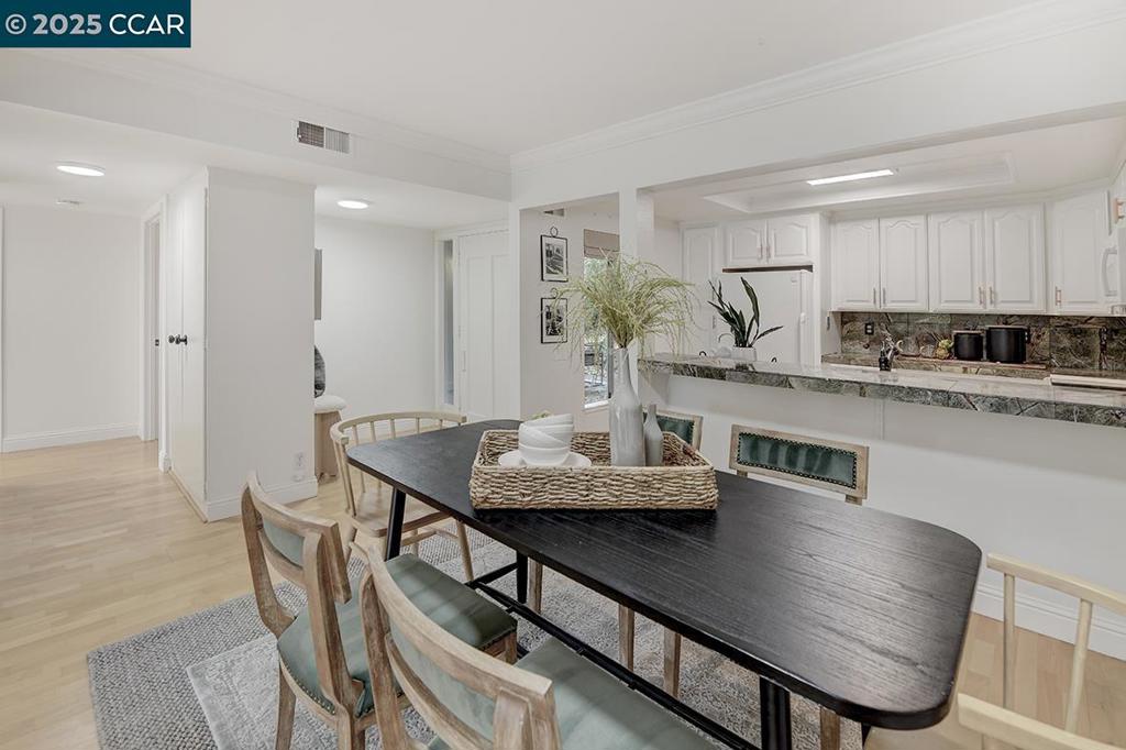 ROSSMOOR - Residential