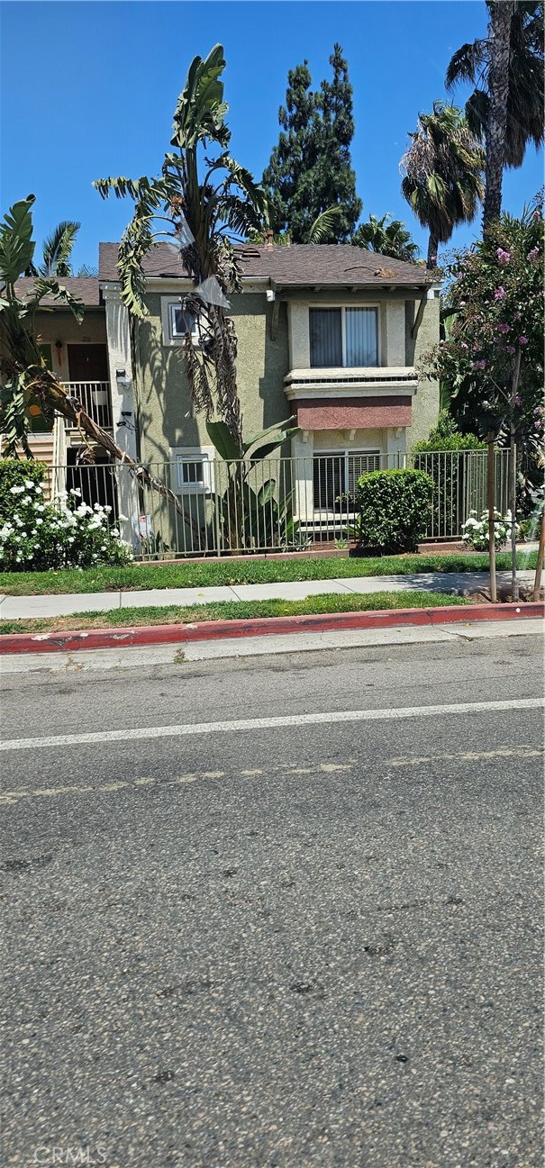Corona - Residential Lease