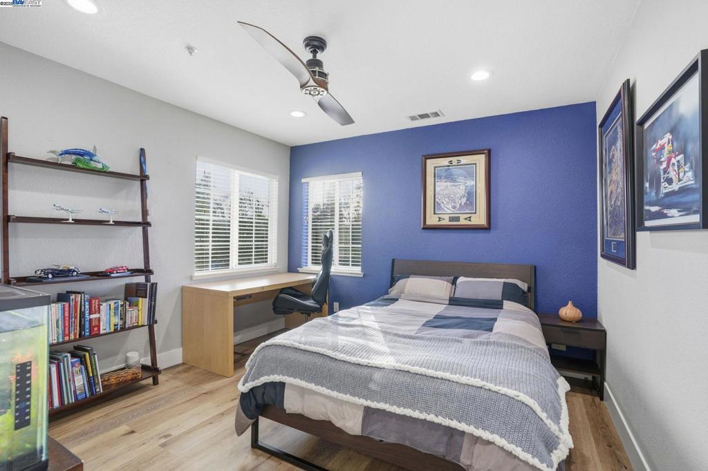 MARALISA ESTATES - Residential