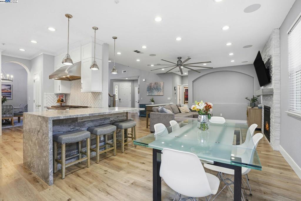 MARALISA ESTATES - Residential